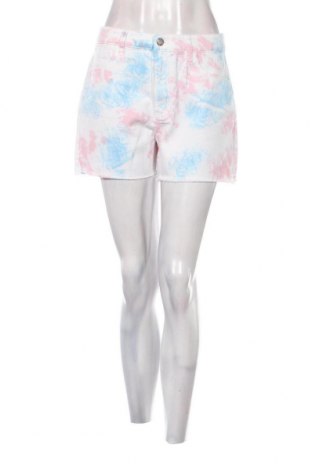 Γυναικείο κοντό παντελόνι ONLY, Μέγεθος M, Χρώμα Πολύχρωμο, Τιμή 10,22 €