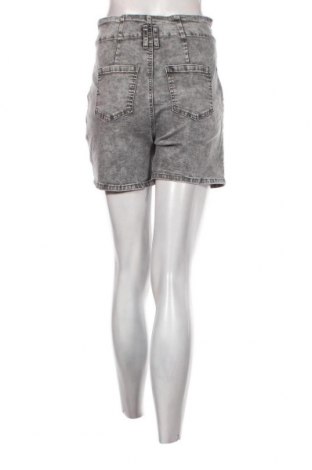 Damen Shorts Redial, Größe M, Farbe Grau, Preis € 17,36