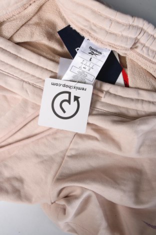 Дамски къс панталон Reebok, Размер L, Цвят Бежов, Цена 77,00 лв.