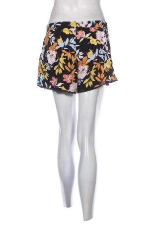 Γυναικείο κοντό παντελόνι Roxy, Μέγεθος M, Χρώμα Μαύρο, Τιμή 5,95 €
