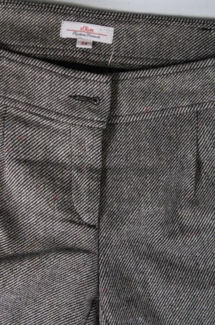 Pantaloni scurți de femei S.Oliver, Mărime XS, Culoare Multicolor, Preț 25,72 Lei