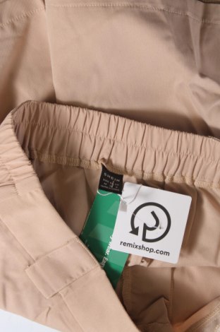 Дамски къс панталон SHEIN, Размер M, Цвят Бежов, Цена 17,65 лв.