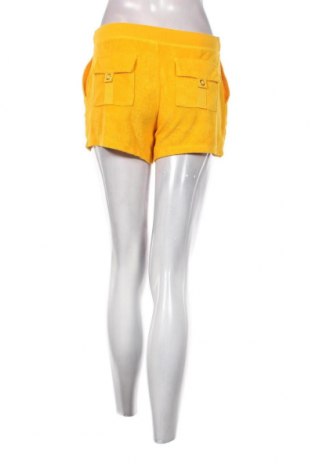 Дамски къс панталон Sugarfree, Размер M, Цвят Жълт, Цена 19,94 лв.