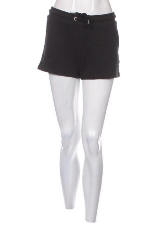 Γυναικείο κοντό παντελόνι Superdry, Μέγεθος M, Χρώμα Μαύρο, Τιμή 15,88 €