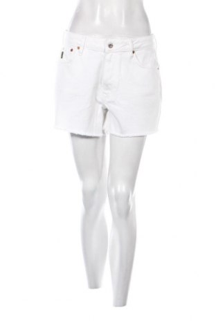 Дамски къс панталон Superdry, Размер M, Цвят Бял, Цена 70,00 лв.