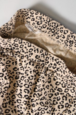 Дамски къс панталон Terranova, Размер S, Цвят Многоцветен, Цена 8,41 лв.