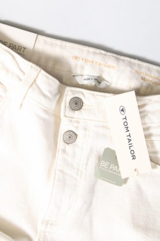 Γυναικείο κοντό παντελόνι Tom Tailor, Μέγεθος M, Χρώμα Λευκό, Τιμή 39,69 €