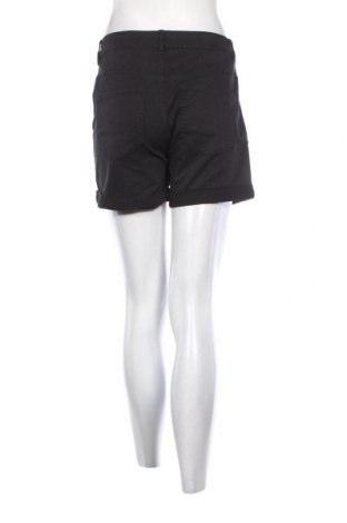 Дамски къс панталон Tom Tailor, Размер S, Цвят Черен, Цена 15,40 лв.