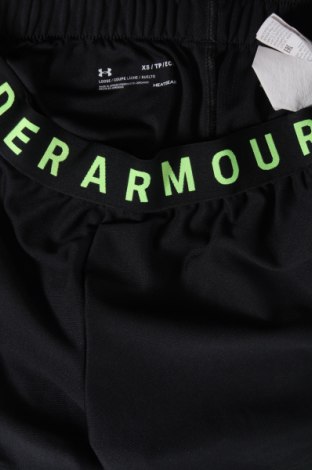Damen Shorts Under Armour, Größe XS, Farbe Schwarz, Preis 14,92 €