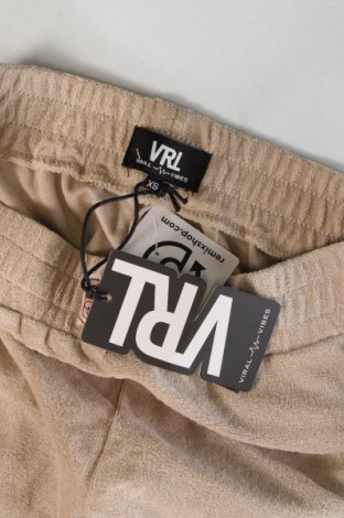 Damen Shorts Viral Vibes, Größe XS, Farbe Beige, Preis 7,94 €