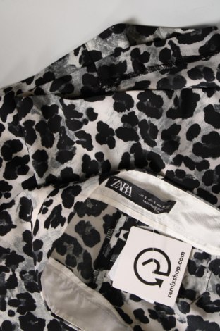 Дамски къс панталон Zara, Размер S, Цвят Многоцветен, Цена 19,55 лв.