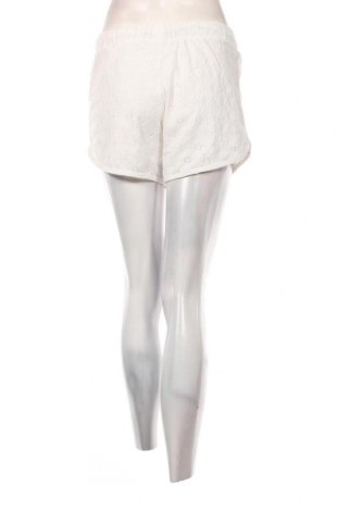 Дамски къс панталон Zara, Размер S, Цвят Бял, Цена 19,55 лв.