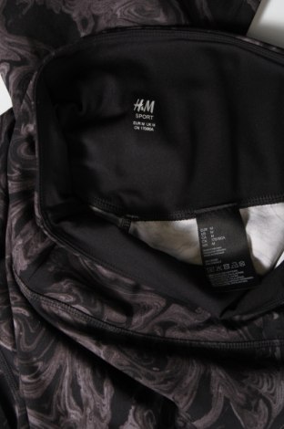Дамски клин H&M Sport, Размер M, Цвят Черен, Цена 17,24 лв.
