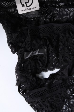 Γυναικείο σετ Iris & Lilly, Μέγεθος XS, Χρώμα Μαύρο, Τιμή 16,49 €
