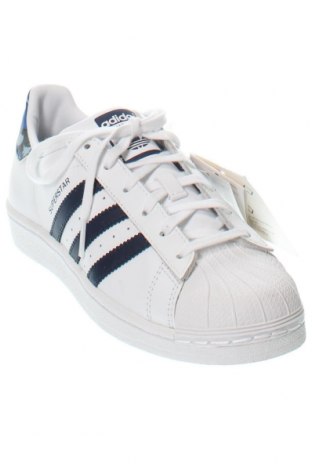 Dámské boty  Adidas Originals, Velikost 38, Barva Bílá, Cena  1 324,00 Kč