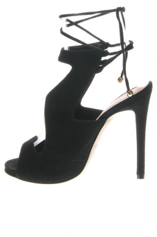 Дамски обувки Baldowski, Размер 37, Цвят Черен, Цена 123,11 лв.