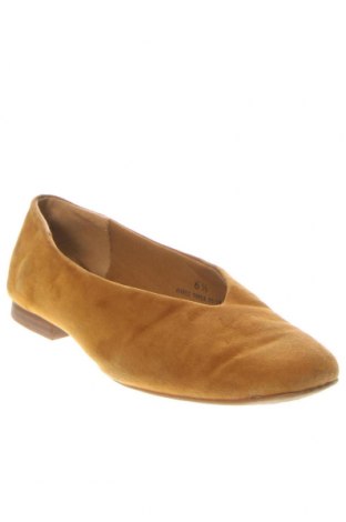 Γυναικεία παπούτσια Marks & Spencer, Μέγεθος 40, Χρώμα Κίτρινο, Τιμή 21,22 €
