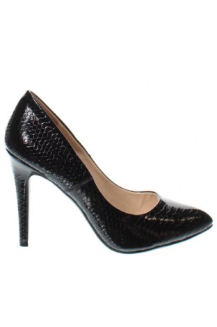 Дамски обувки Solo Donna, Размер 38, Цвят Черен, Цена 46,26 лв.