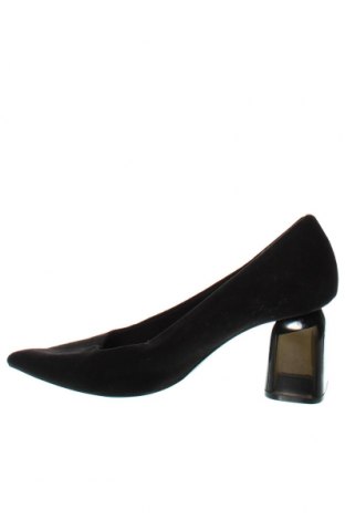 Γυναικεία παπούτσια Stradivarius, Μέγεθος 36, Χρώμα Μαύρο, Τιμή 24,12 €
