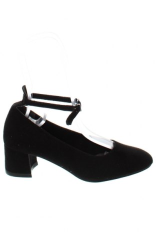 Dámské boty  Tamaris, Velikost 36, Barva Černá, Cena  494,00 Kč
