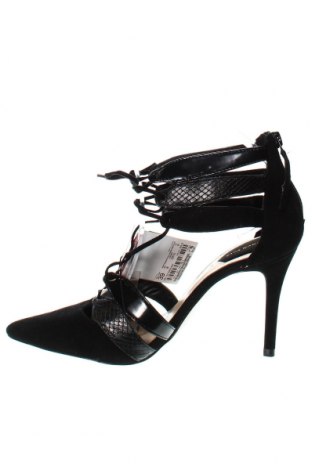 Γυναικεία παπούτσια Zara, Μέγεθος 39, Χρώμα Μαύρο, Τιμή 28,76 €