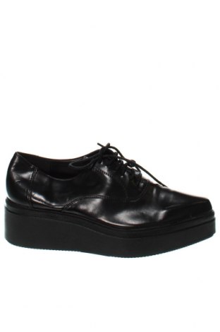 Дамски обувки Zara, Размер 39, Цвят Черен, Цена 16,20 лв.