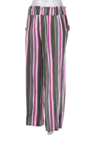 Дамски панталон, Размер L, Цвят Многоцветен, Цена 11,60 лв.