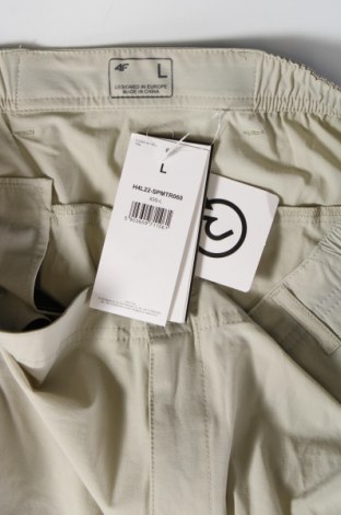 Γυναικείο παντελόνι 4F, Μέγεθος L, Χρώμα Πράσινο, Τιμή 12,60 €