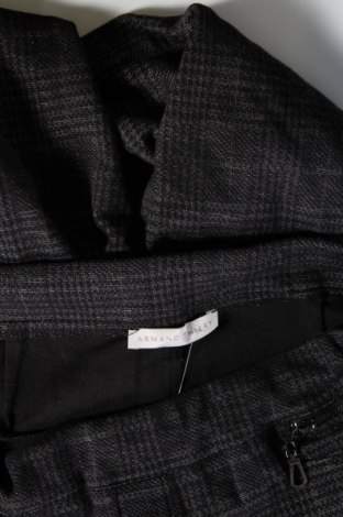 Дамски панталон Armand Thiery, Размер M, Цвят Сив, Цена 6,15 лв.