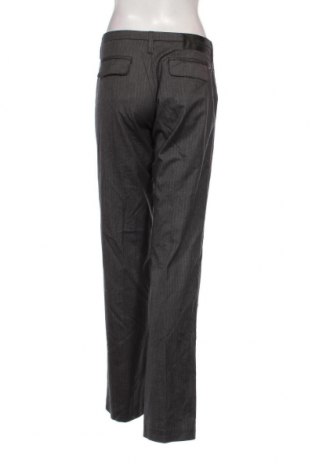 Дамски панталон Armani Jeans, Размер L, Цвят Сив, Цена 54,95 лв.