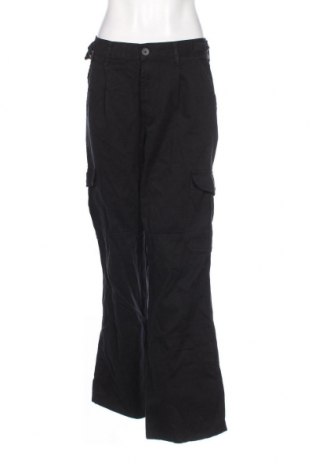 Γυναικείο παντελόνι BDG, Μέγεθος L, Χρώμα Μαύρο, Τιμή 19,18 €