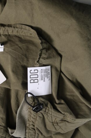 Pantaloni de femei BDG, Mărime 3XL, Culoare Verde, Preț 168,26 Lei