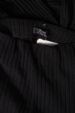 Дамски панталон Bershka, Размер S, Цвят Черен, Цена 13,34 лв.