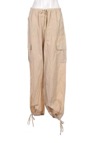 Dámské kalhoty  Boohoo, Velikost L, Barva Béžová, Cena  667,00 Kč