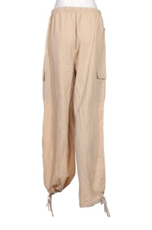 Dámské kalhoty  Boohoo, Velikost L, Barva Béžová, Cena  320,00 Kč