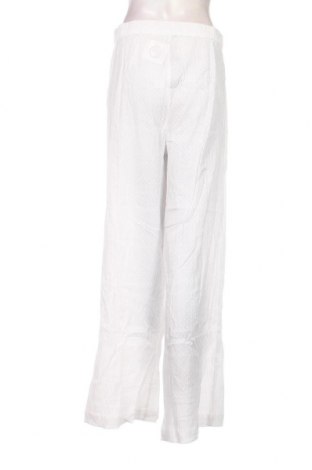 Pantaloni de femei Boohoo, Mărime M, Culoare Alb, Preț 151,32 Lei