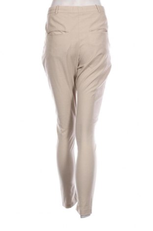 Дамски панталон By Malene Birger, Размер M, Цвят Бежов, Цена 76,93 лв.