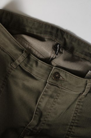 Pantaloni de femei Calzedonia, Mărime L, Culoare Verde, Preț 68,07 Lei