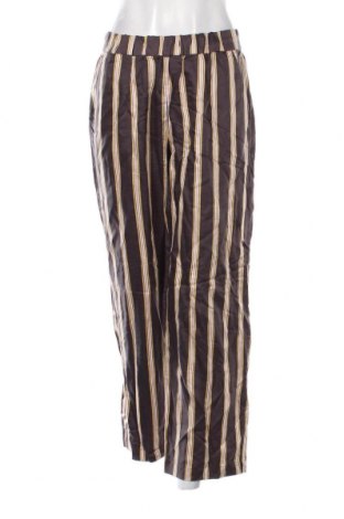 Дамски панталон Coster Copenhagen., Размер S, Цвят Многоцветен, Цена 68,00 лв.