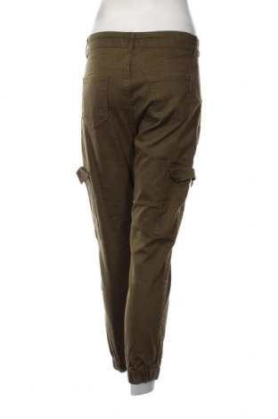 Pantaloni de femei DF, Mărime M, Culoare Verde, Preț 53,34 Lei