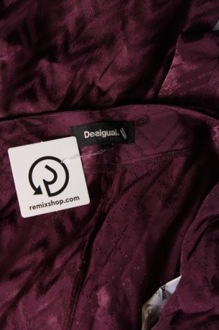 Дамски панталон Desigual, Размер M, Цвят Лилав, Цена 67,82 лв.