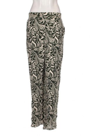Дамски панталон Etam, Размер L, Цвят Многоцветен, Цена 31,23 лв.