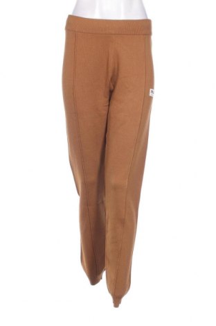 Дамски панталон FILA, Размер M, Цвят Кафяв, Цена 156,00 лв.
