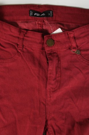 Дамски панталон Fb Sister, Размер S, Цвят Червен, Цена 4,35 лв.