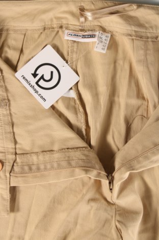 Дамски панталон Flash Lights, Размер M, Цвят Бежов, Цена 4,35 лв.