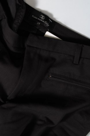 Pantaloni de femei Flash Woman, Mărime M, Culoare Negru, Preț 44,89 Lei