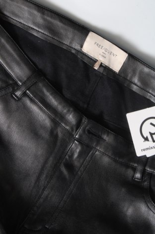 Dámské kalhoty  Free Quent, Velikost XL, Barva Černá, Cena  229,00 Kč