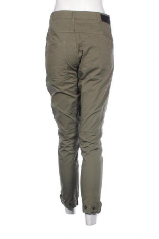 Дамски панталон G-Star Raw, Размер S, Цвят Зелен, Цена 48,30 лв.