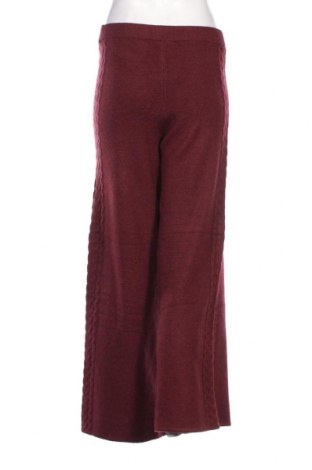 Дамски панталон Guess, Размер S, Цвят Червен, Цена 111,80 лв.