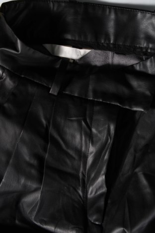 Pantaloni de femei H&M, Mărime XS, Culoare Negru, Preț 26,71 Lei